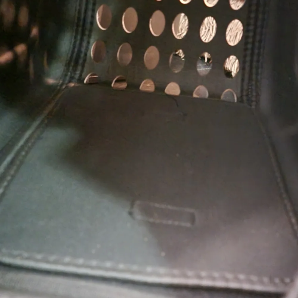 Blue Pet Carrier with Paw Design Dog or Cat. Sz large new!